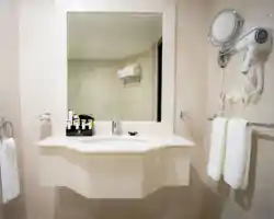 Season Star Hotel thumbnail